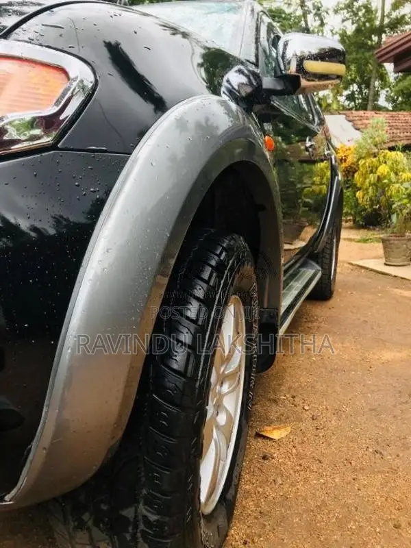 Mitsubishi Warrior 2007 Pickup (Used)