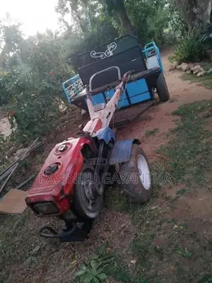 Kubota K 700 1996 Tractor (Used)