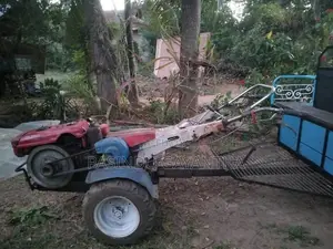 Kubota K 700 1996 Tractor (Used)