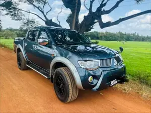 Mitsubishi L200 2007 Pickup (Used)