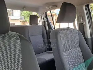 Toyota Hilux 2017 Pickup (Used)