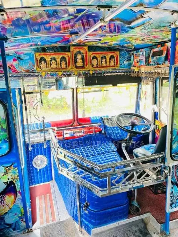 Ashok-Leyland Viking 2009 Bus (Used)