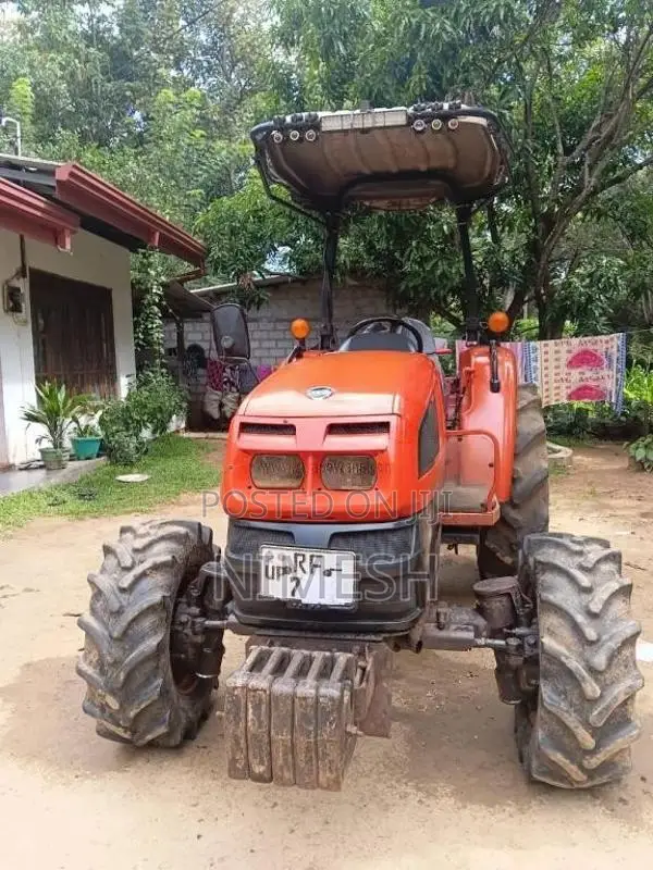 Hyundai Hyundai 2019 Tractor (Used)