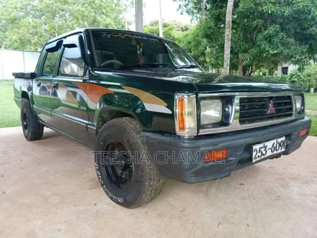 Mitsubishi L200 1999 Pickup (Used)