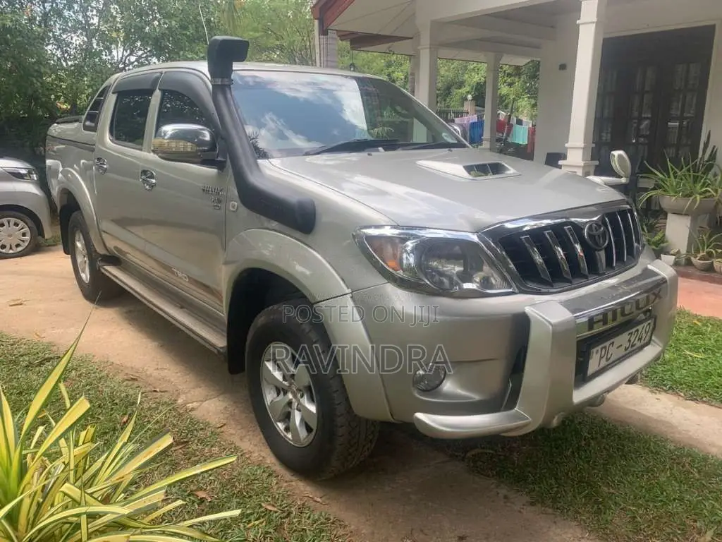 Toyota Hilux 2007 Pickup (Used)