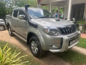 Toyota Hilux 2007 Pickup (Used)