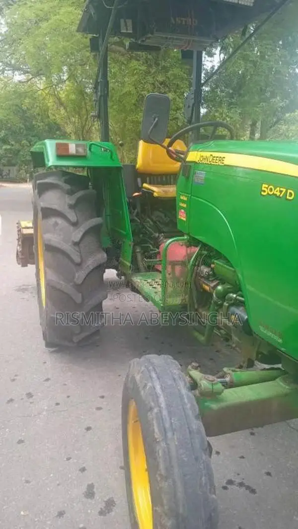 John-Deere 5047 2023 Tractor (Used)