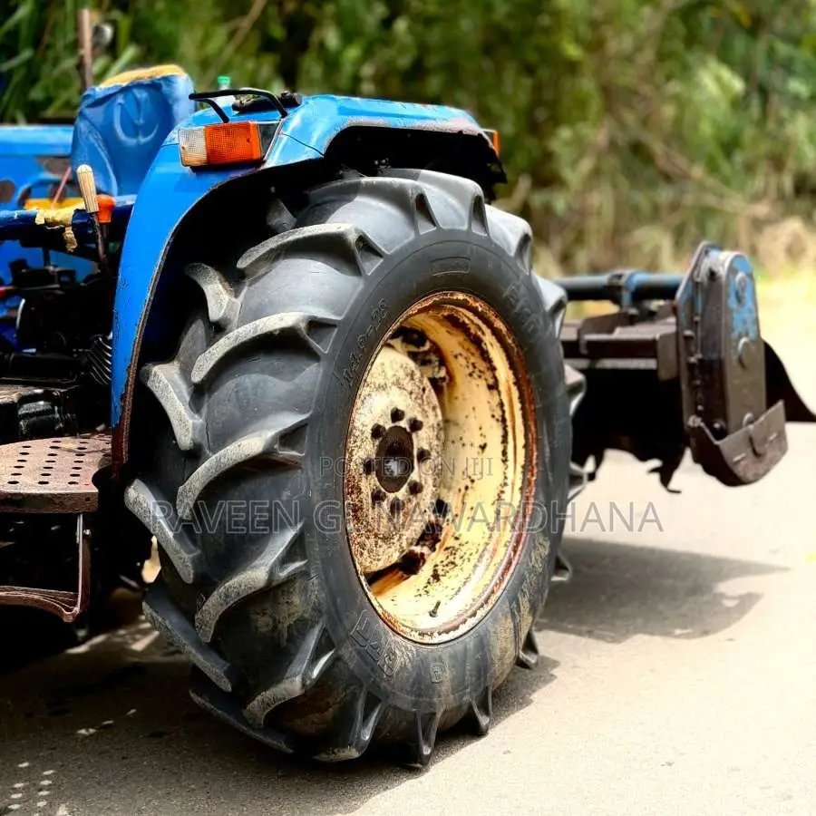 New-Holland 4710 4 Wheel 2018 Tractor (Used)