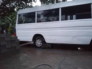 Mitsubishi Rosa 1981 Bus (Used)