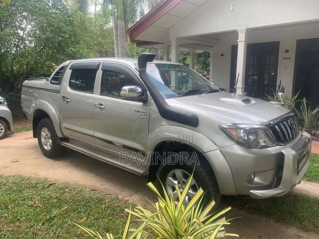 Toyota Hilux 2007 Pickup (Used)