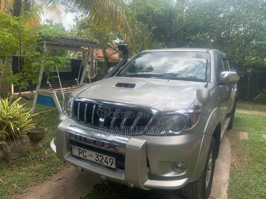 Toyota Hilux 2007 Pickup (Used)