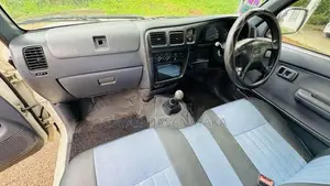 Toyota Single Cab 2002 Pickup (Used)