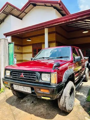 Mitsubishi L200 1993 Pickup (Used)