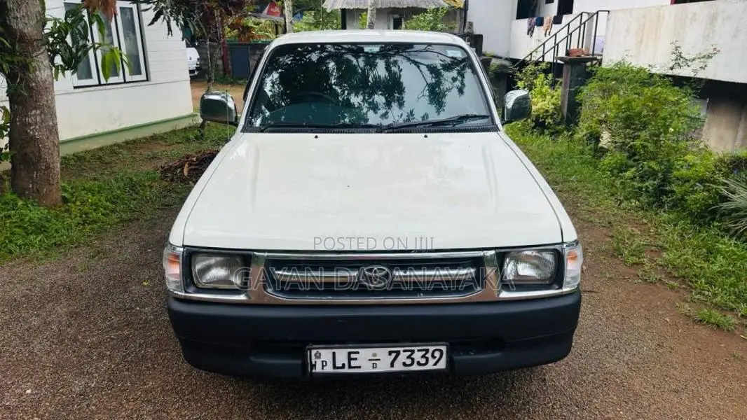 Toyota Single Cab 2002 Pickup (Used)