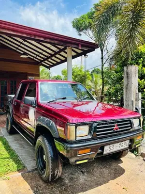 Mitsubishi L200 1993 Pickup (Used)