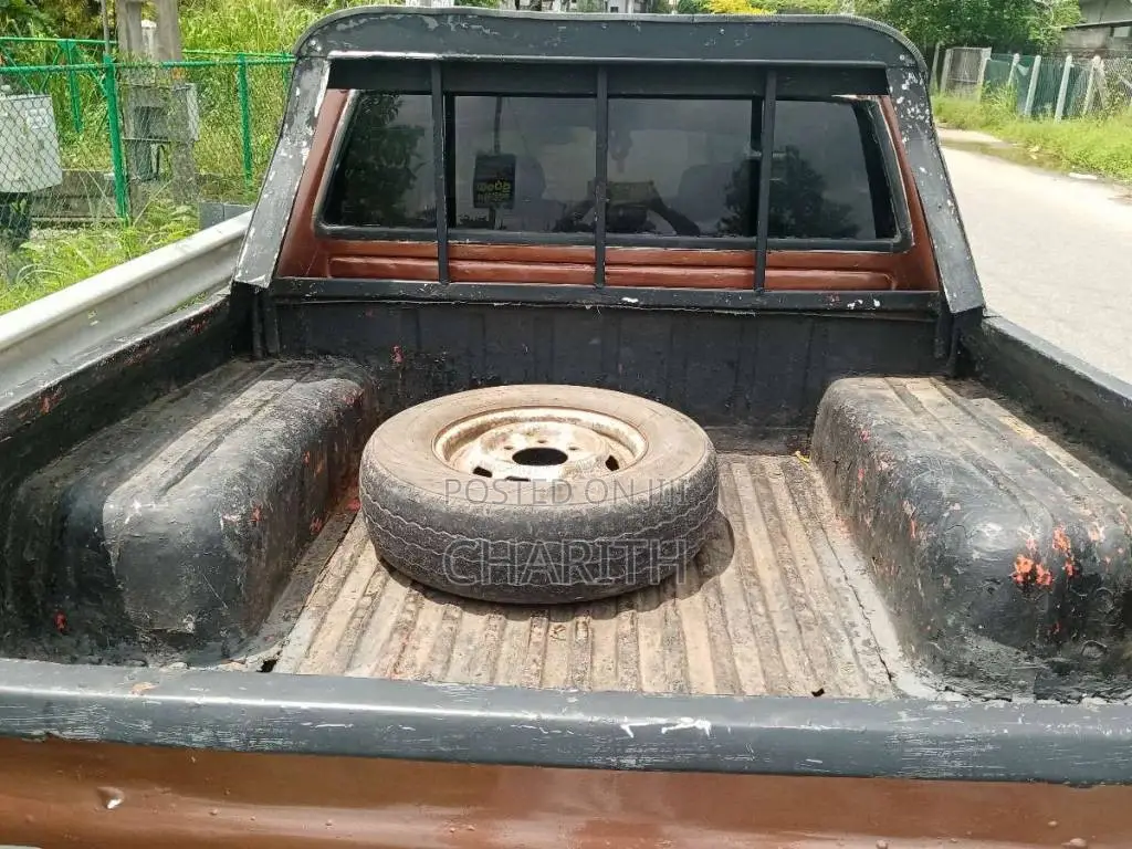 Isuzu KD 26 1983 Pickup (Used)