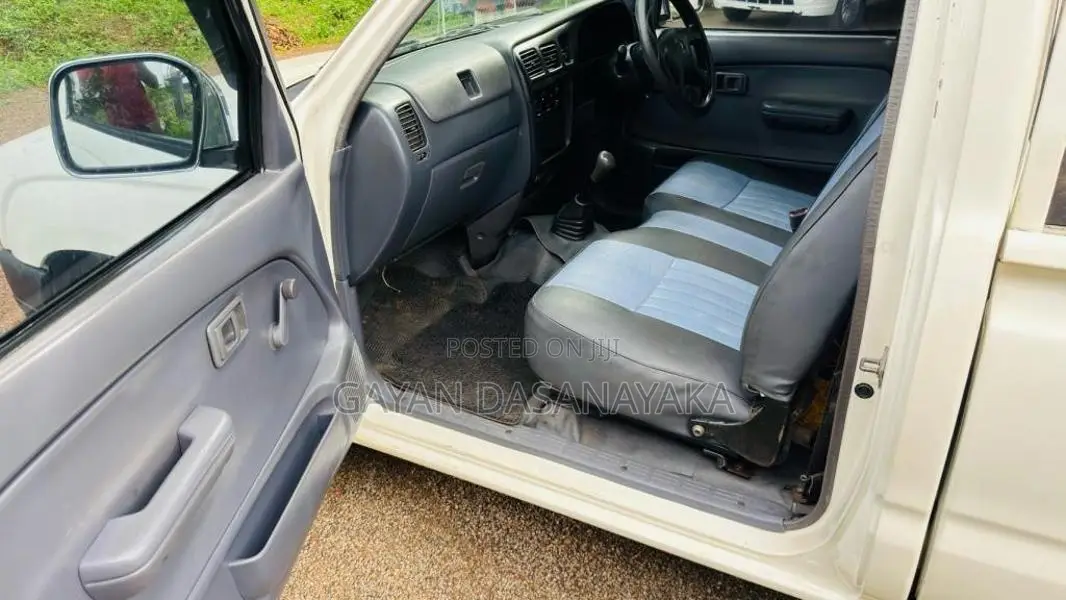 Toyota Single Cab 2002 Pickup (Used)