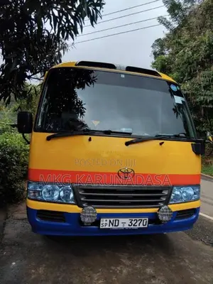 Toyota Coaster 2010 Bus (Used)