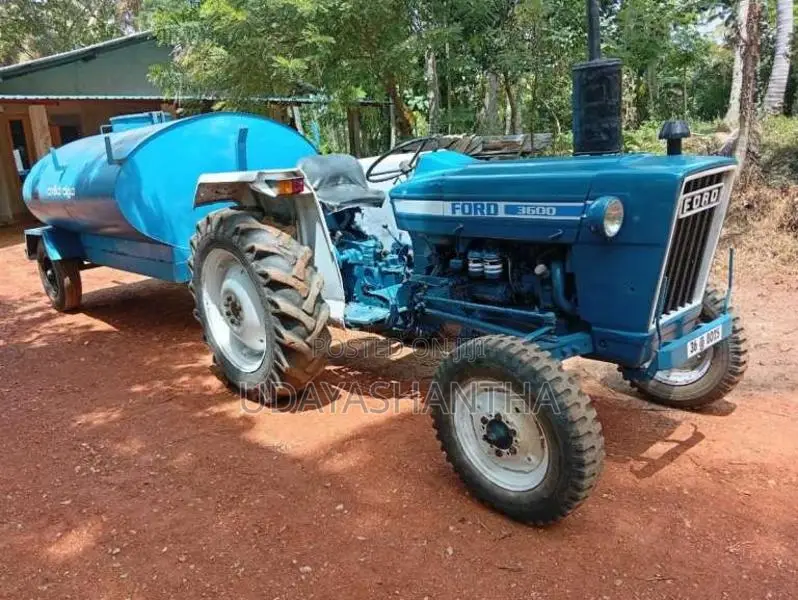 Ford 3600 1987 Tractor (Used)