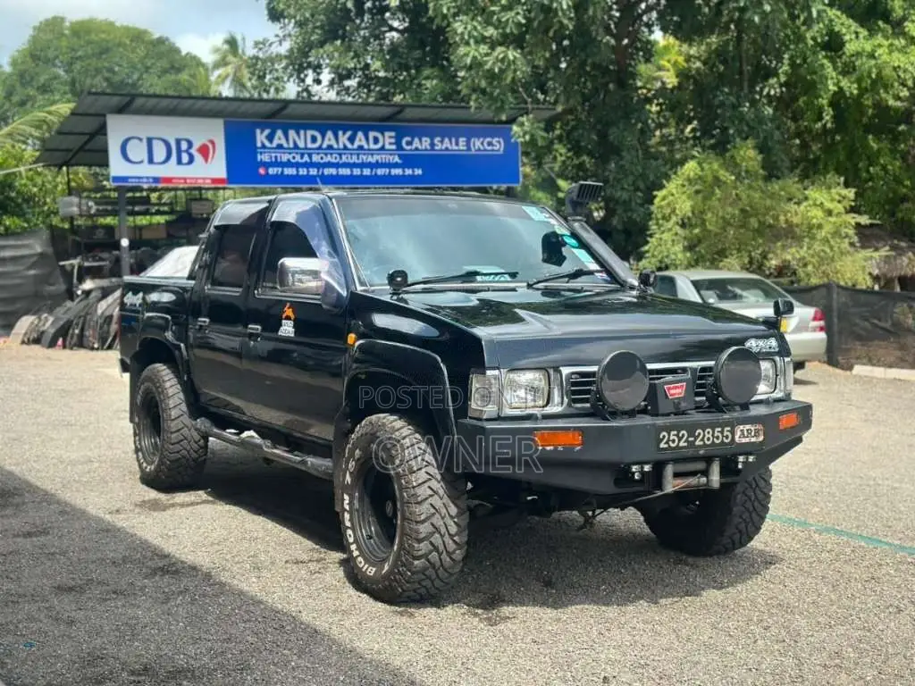 Nissan D21 1993 Pickup (Used)