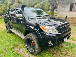 Toyota Hilux 2008 Pickup (Used)