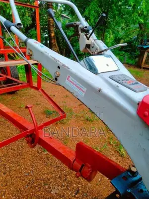 Kubota K700 2015 Tractor (Used)