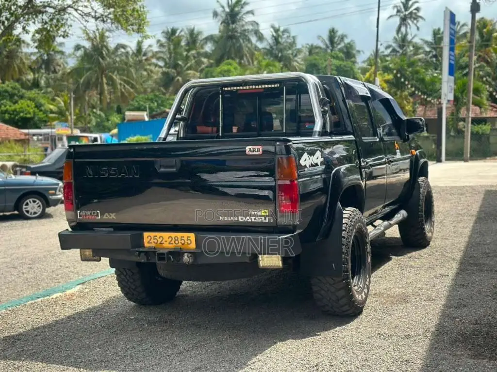 Nissan D21 1993 Pickup (Used)
