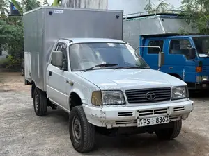Tata 207 2012 Pickup (Used)