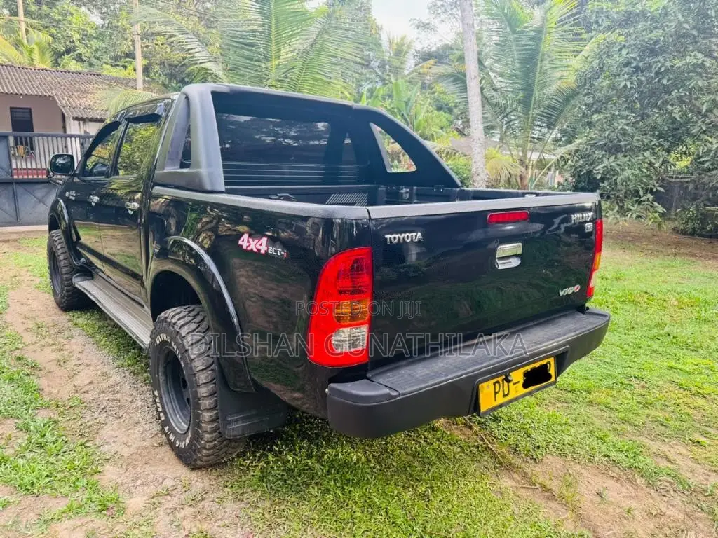 Toyota Hilux 2008 Pickup (Used)
