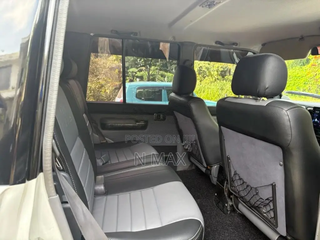 Toyota Box Prado 1988 Pickup (Used)