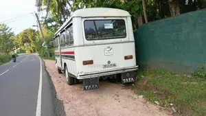Tata 909 1992 Bus (Used)