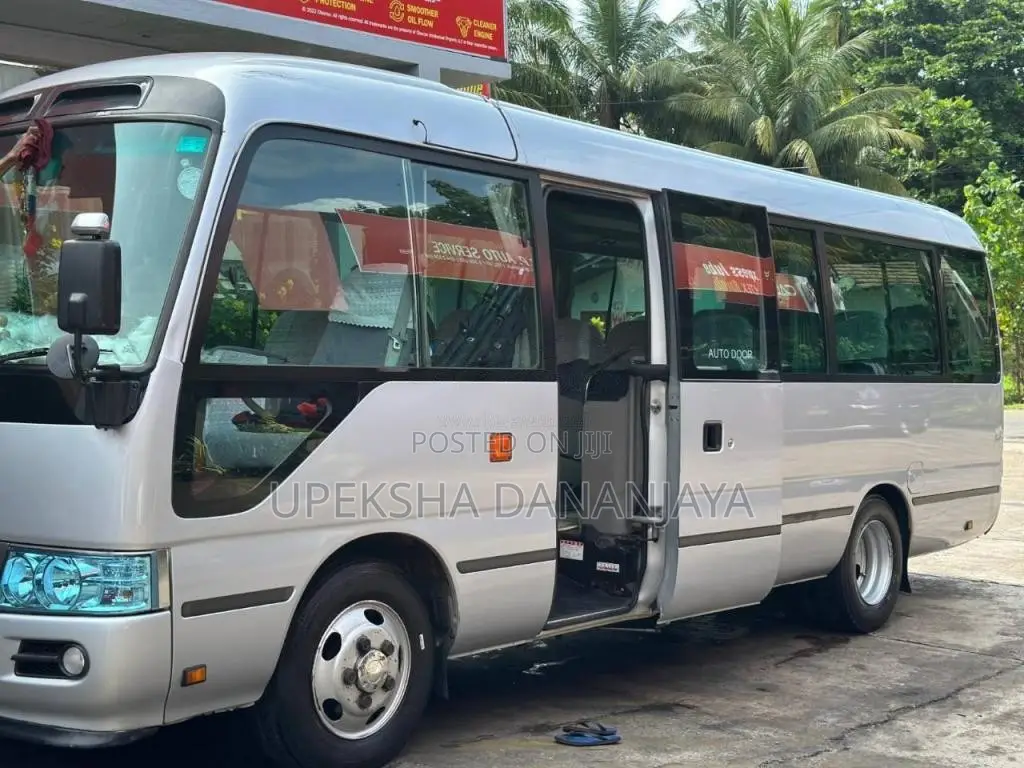 Toyota Coaster 2009 Bus (Used)
