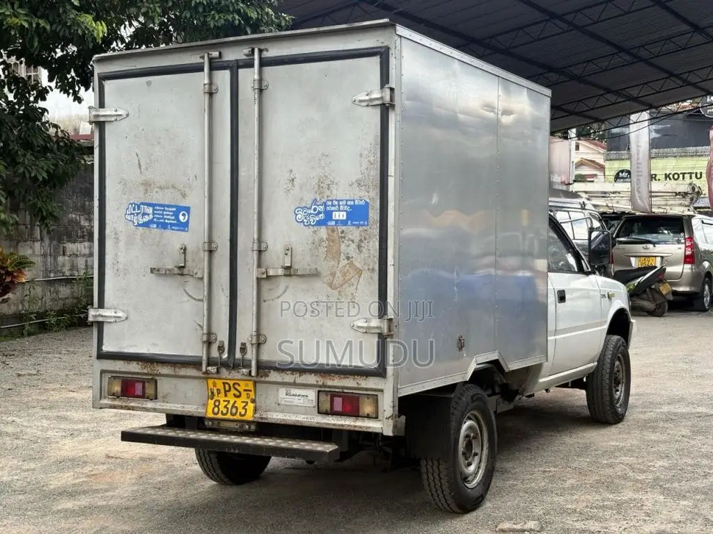 Tata 207 2012 Pickup (Used)