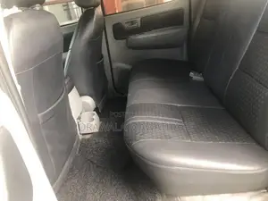 Toyota Hilux 2006 Pickup (Used)