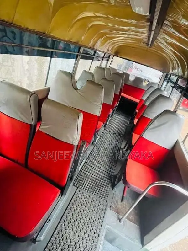 Isuzu Journey 1994 Bus (Used)