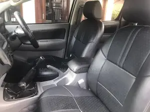 Toyota Hilux 2006 Pickup (Used)