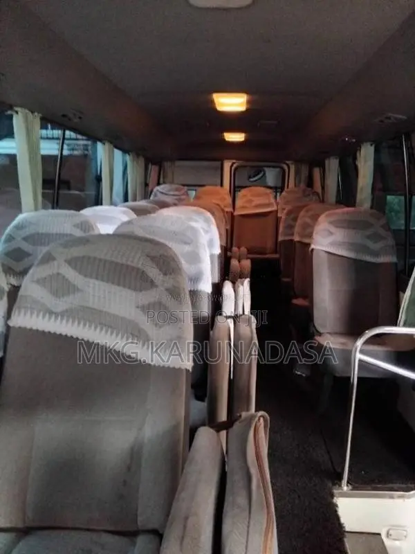 Toyota Coaster 2010 Bus (Used)