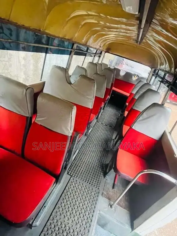 Isuzu Journey 1994 Bus (Used)