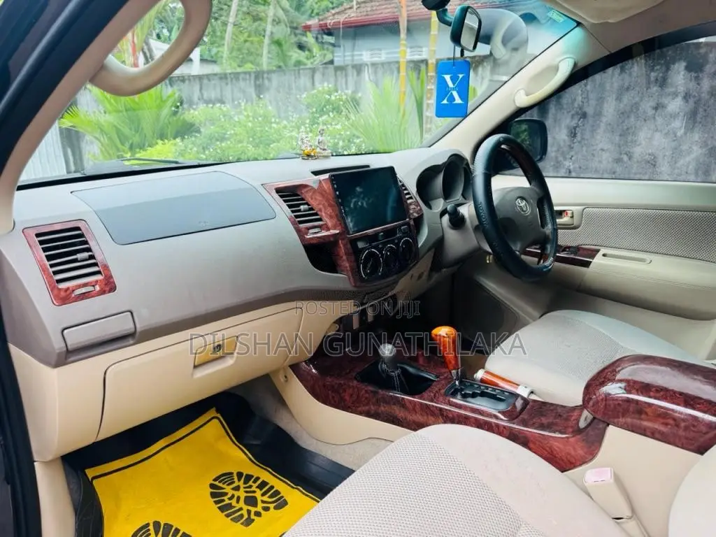 Toyota Hilux 2008 Pickup (Used)