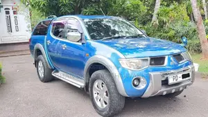 Mitsubishi L200 Diamond 2007 Pickup (Used)