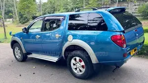 Mitsubishi L200 Diamond 2007 Pickup (Used)