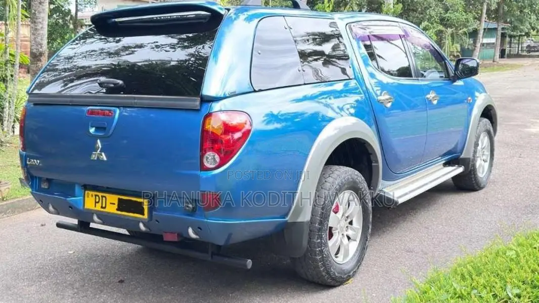 Mitsubishi L200 Diamond 2007 Pickup (Used)
