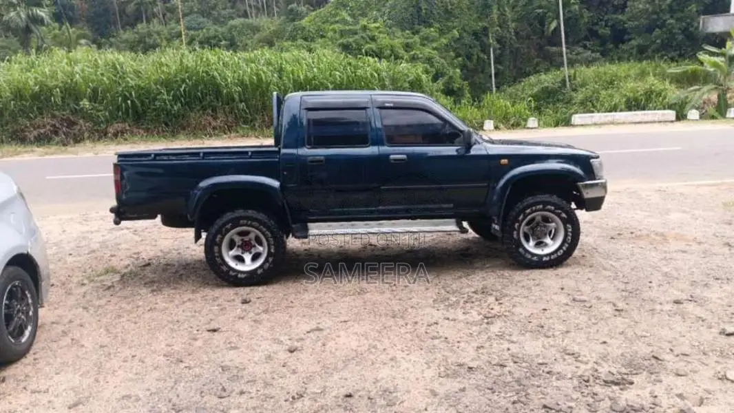 Toyota Hilux LN106 1990 Pickup (Used)