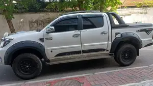 Toyota Hilux Vigo 2006 Pickup (Used)