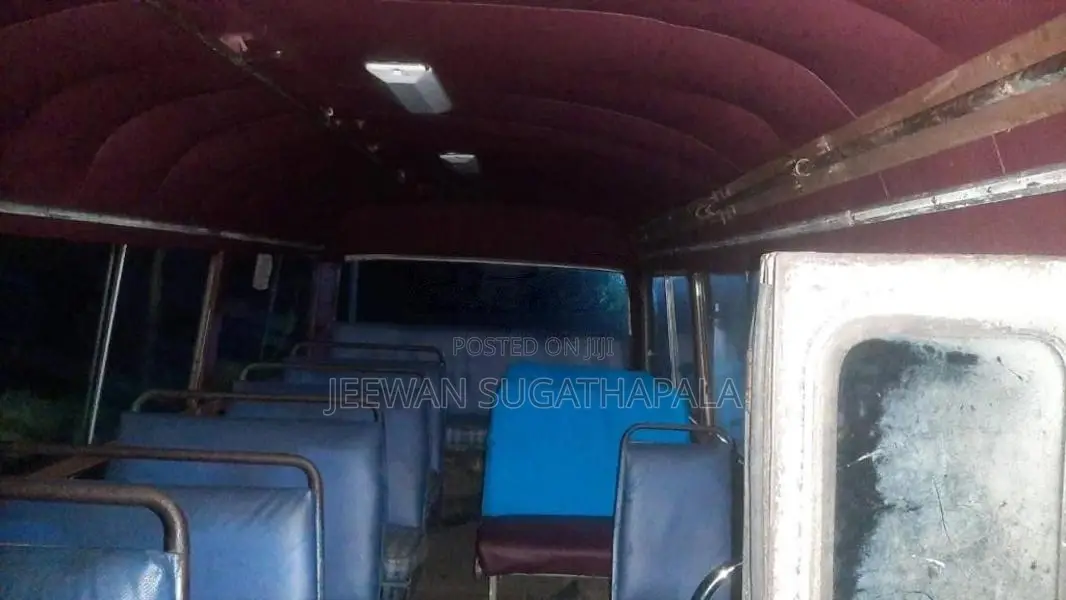 Isuzu Journey M 1981 Bus (Used)