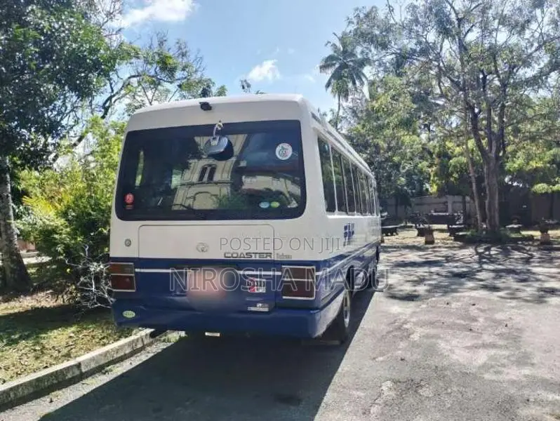 Toyota Coaster 1992 Bus (Used)