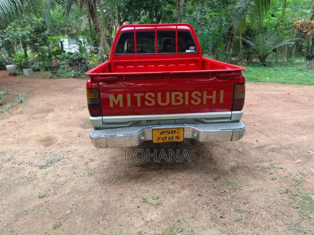 Mitsubishi L200 2WD 1997 Pickup (Used)