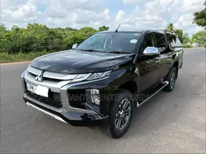 Mitsubishi L200 2020 Pickup (Used)