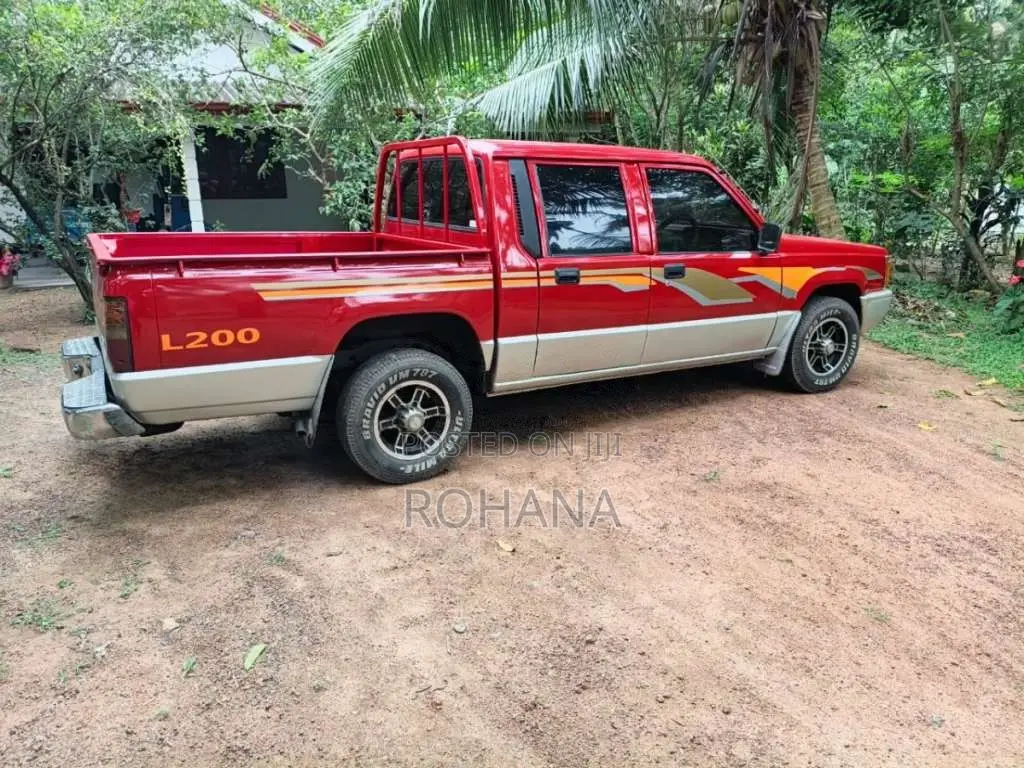 Mitsubishi L200 2WD 1997 Pickup (Used)