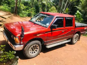 Nissan Cab 1985 Pickup (Used)